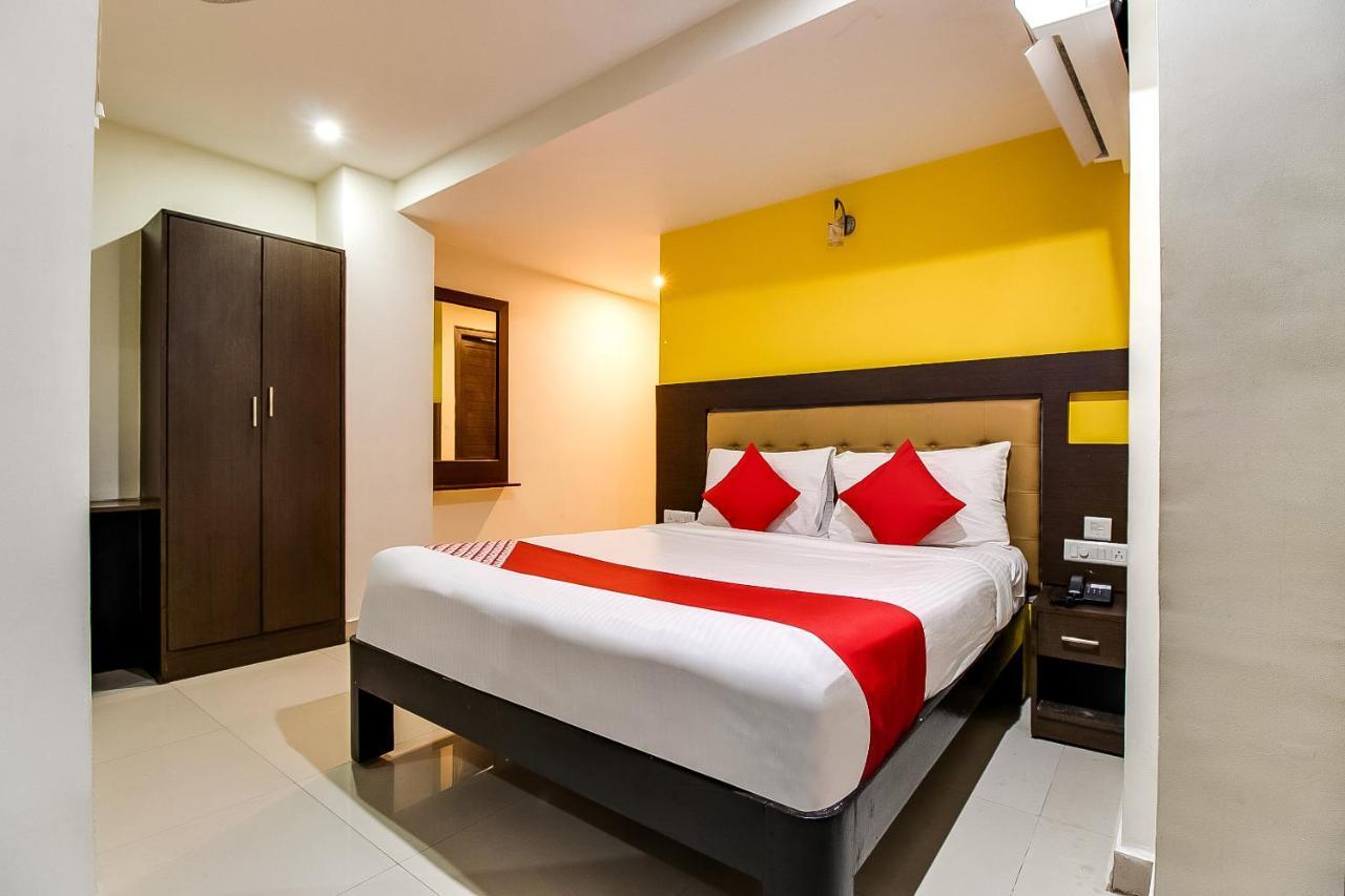 Oyo Flagship 9115 Hotel Udayee International Tirupati Exterior photo